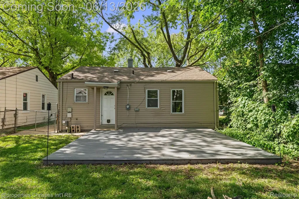 1797 E Marshall Street Ferndale City MI 48220