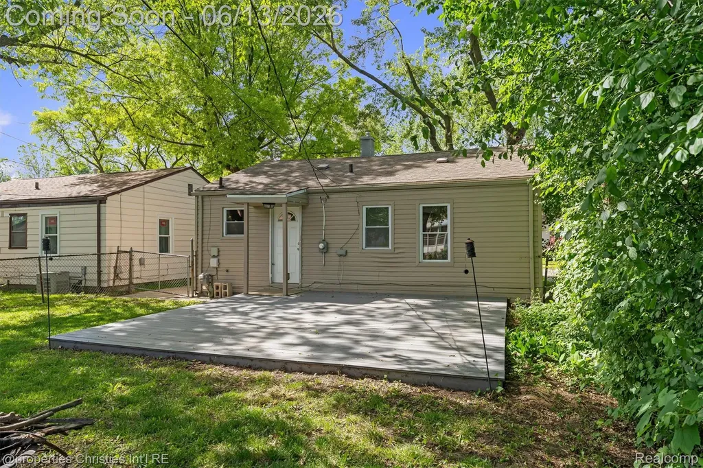 1797 E Marshall Street Ferndale City MI 48220