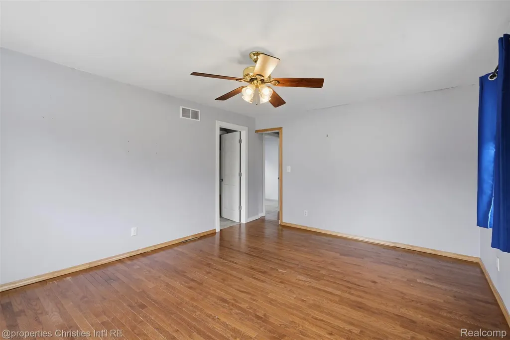 3124 Bessie Street Auburn Hills City MI 48326