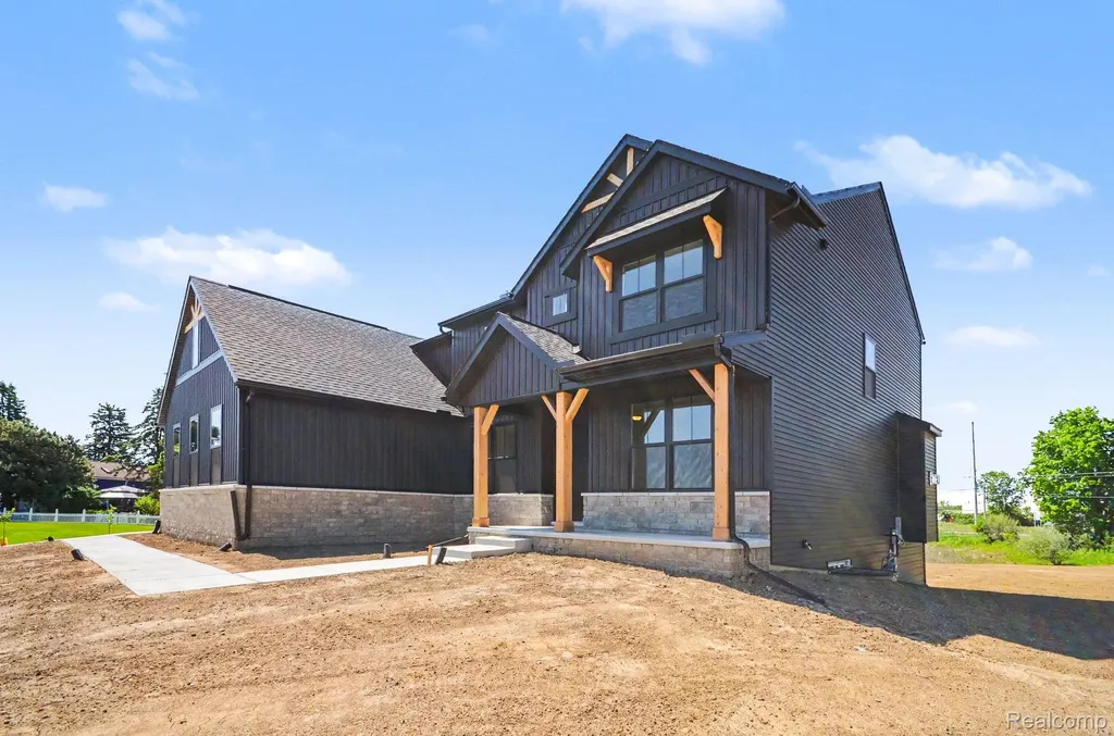 71615 Hidden River Drive Armada Township MI 48005