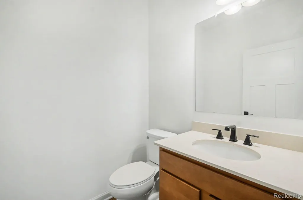 71615 Hidden River Drive Armada Township MI 48005
