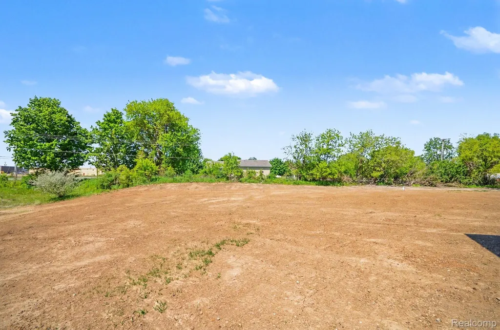 71615 Hidden River Drive Armada Township MI 48005