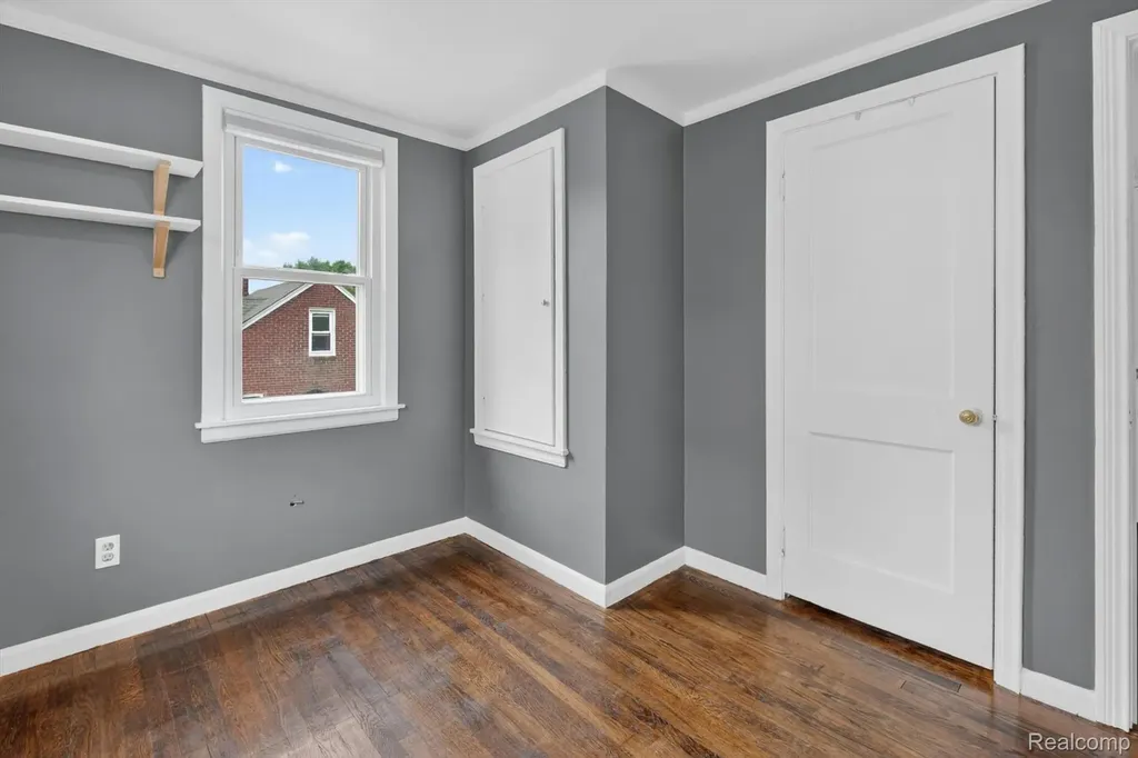 15006 Philomene Boulevard Allen Park City MI 48101