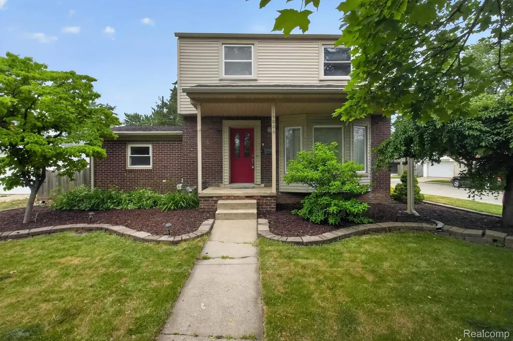 15006 Philomene Boulevard Allen Park City MI 48101