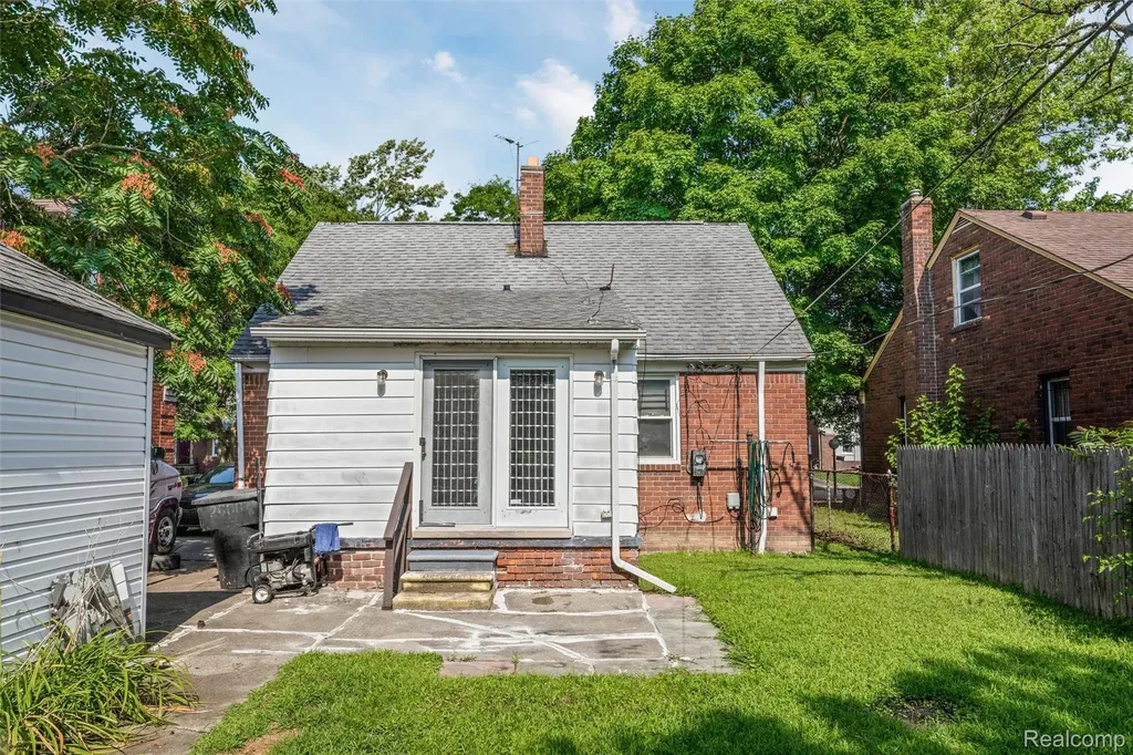 12830 Riad Street Detroit City MI 48224