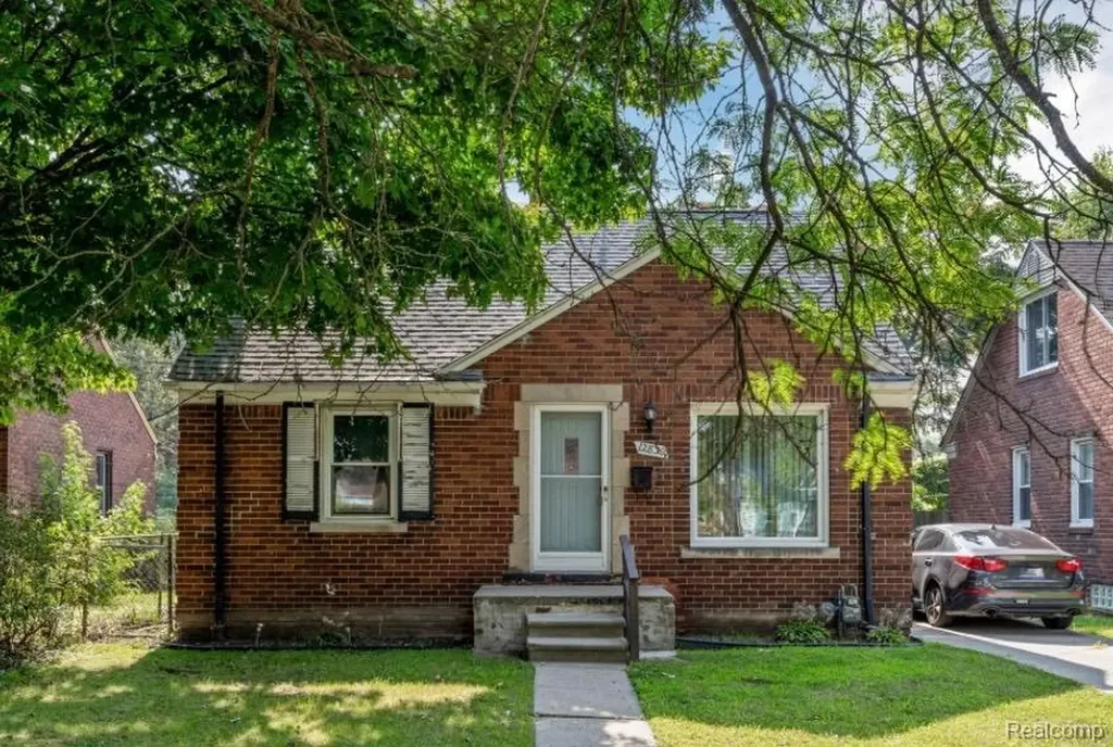 12830 Riad Street Detroit City MI 48224