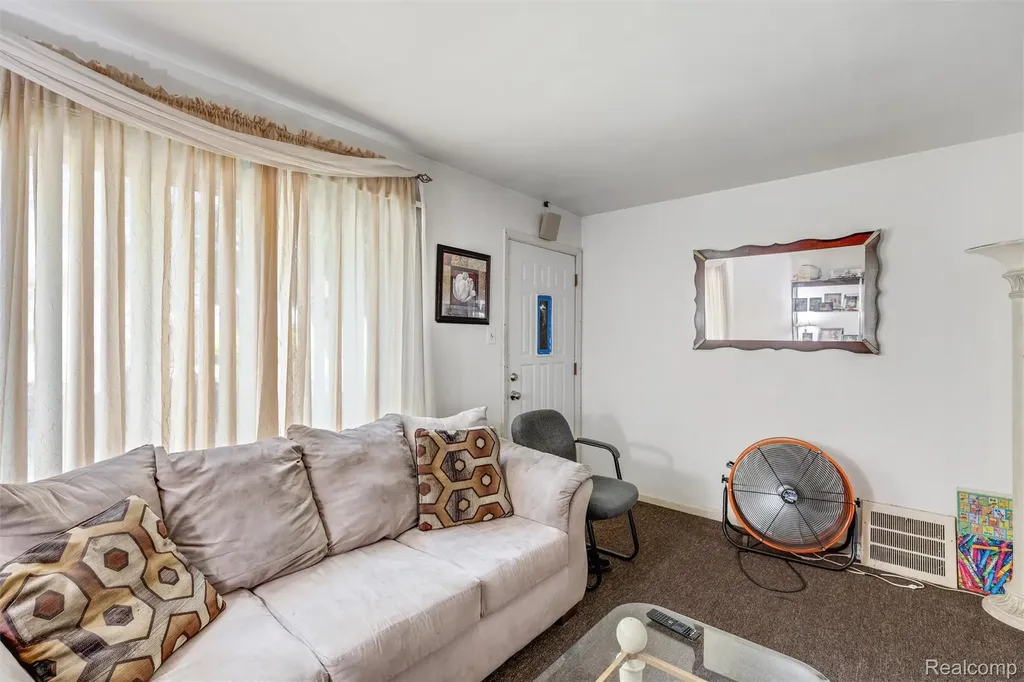 12830 Riad Street Detroit City MI 48224