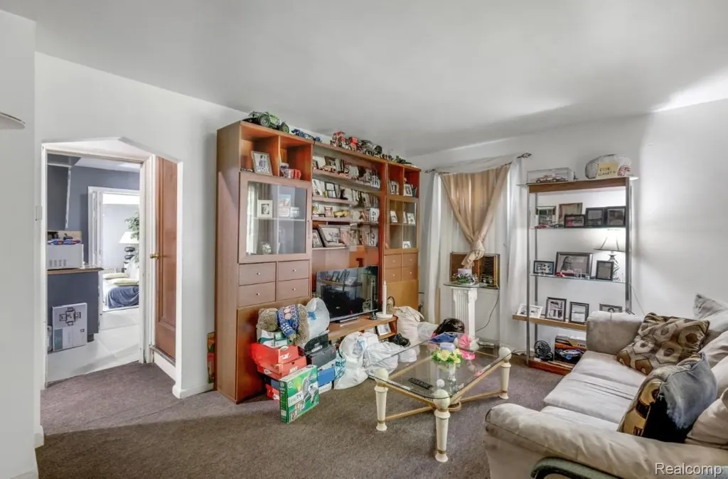 12830 Riad Street Detroit City MI 48224