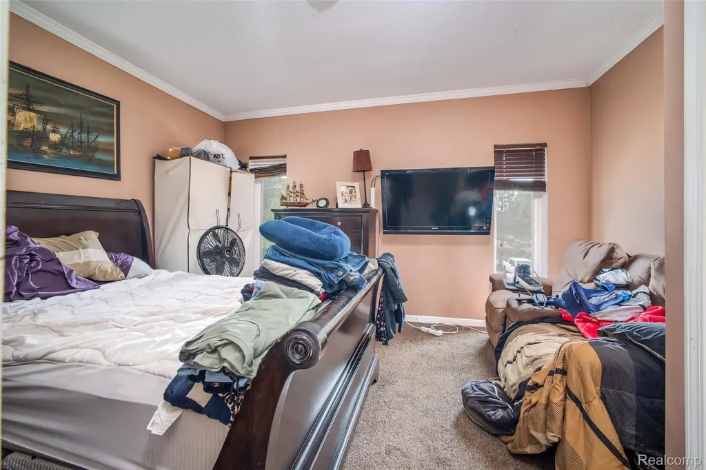 20785 Orchard Lake Road Farmington Hills City MI 48336
