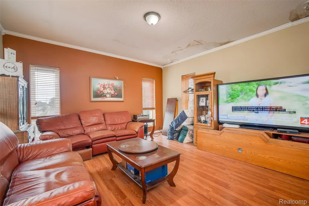 20785 Orchard Lake Road Farmington Hills City MI 48336