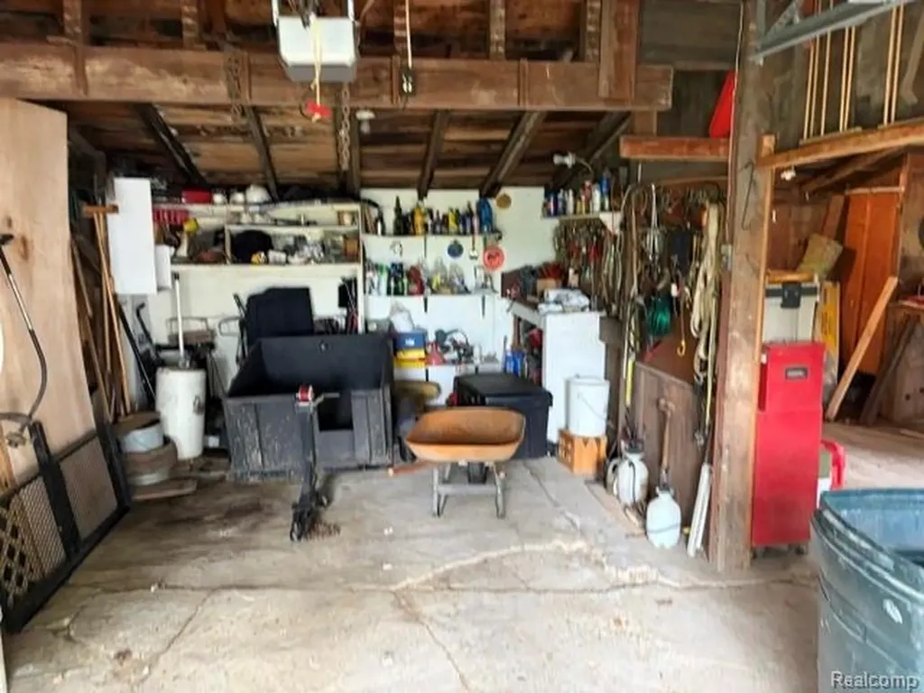 431 Lytle Avenue Harbor Beach City MI 48441
