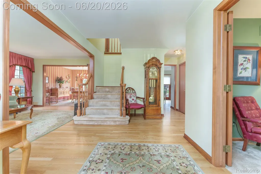20216 Ellen Drive Livonia City MI 48152