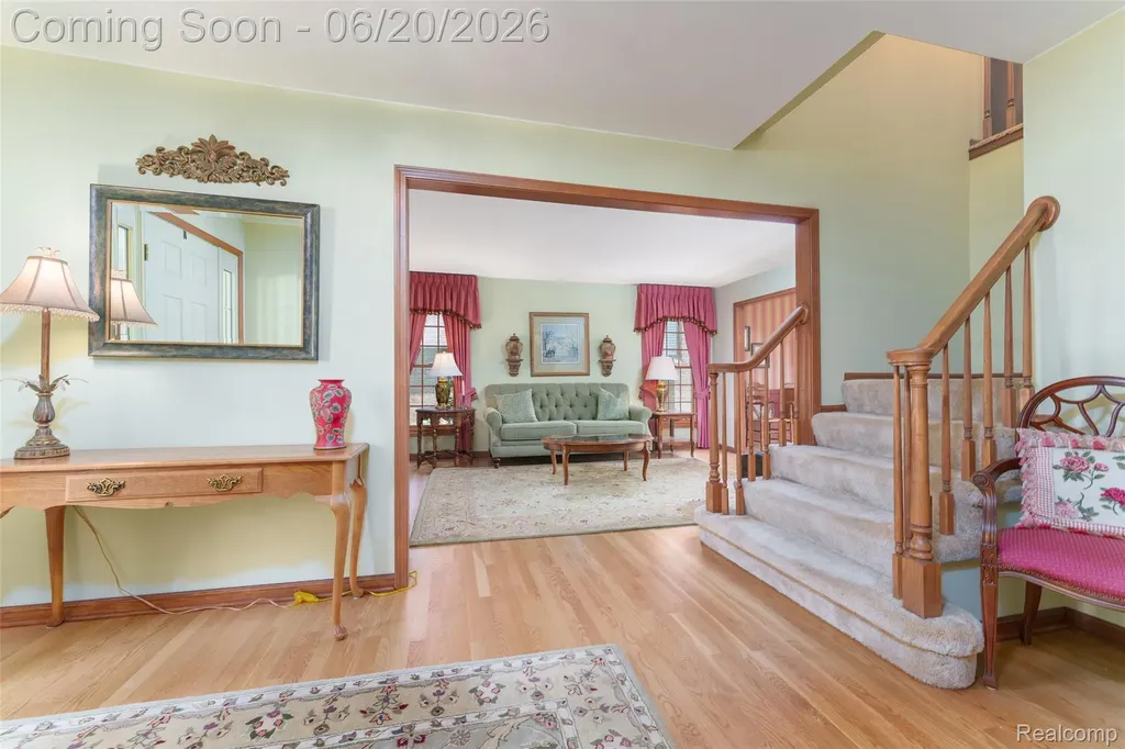 20216 Ellen Drive Livonia City MI 48152