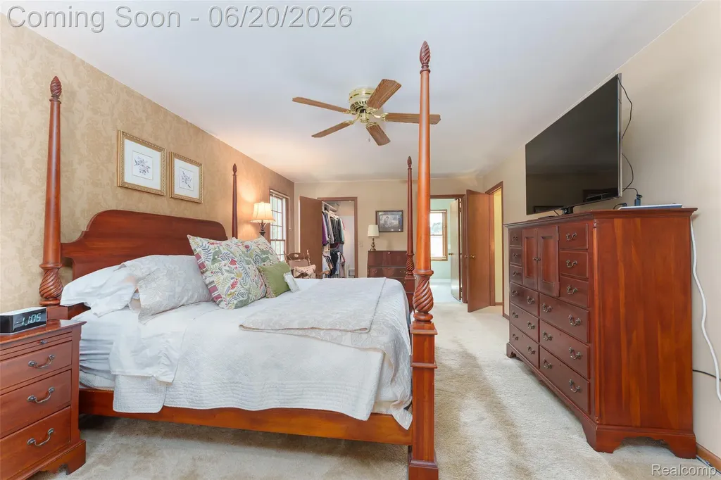 20216 Ellen Drive Livonia City MI 48152