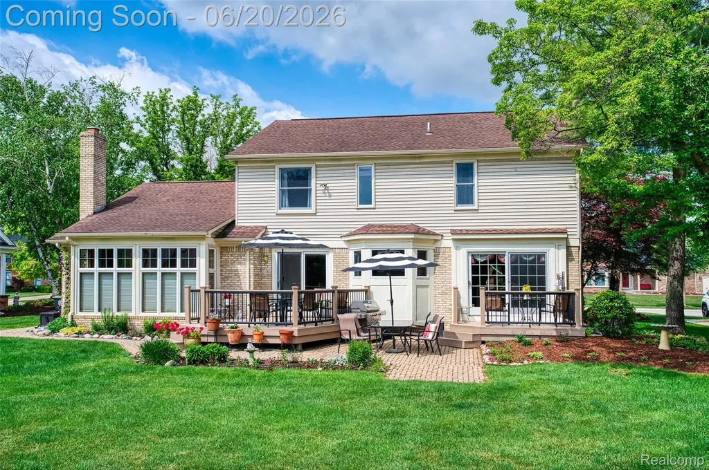 20216 Ellen Drive Livonia City MI 48152