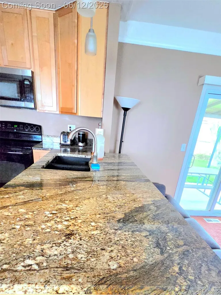 417 Shana Drive Canton Charter Township MI 48187