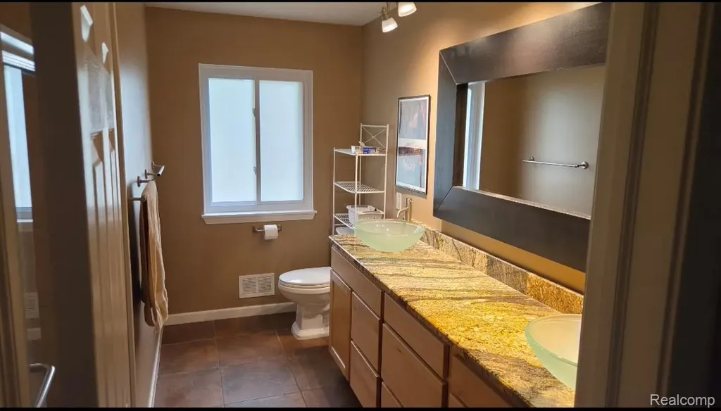 417 Shana Drive Canton Charter Township MI 48187