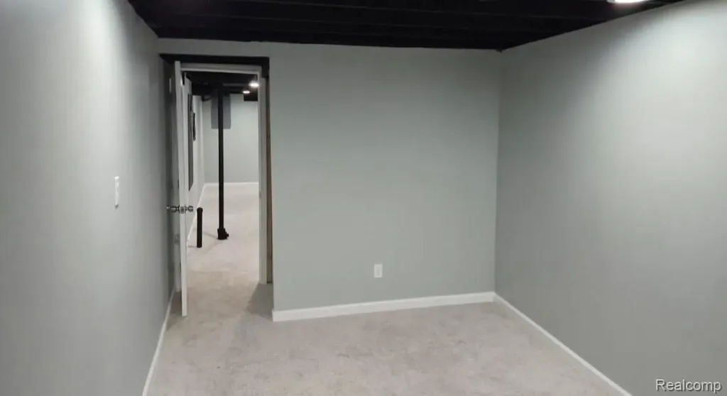 417 Shana Drive Canton Charter Township MI 48187
