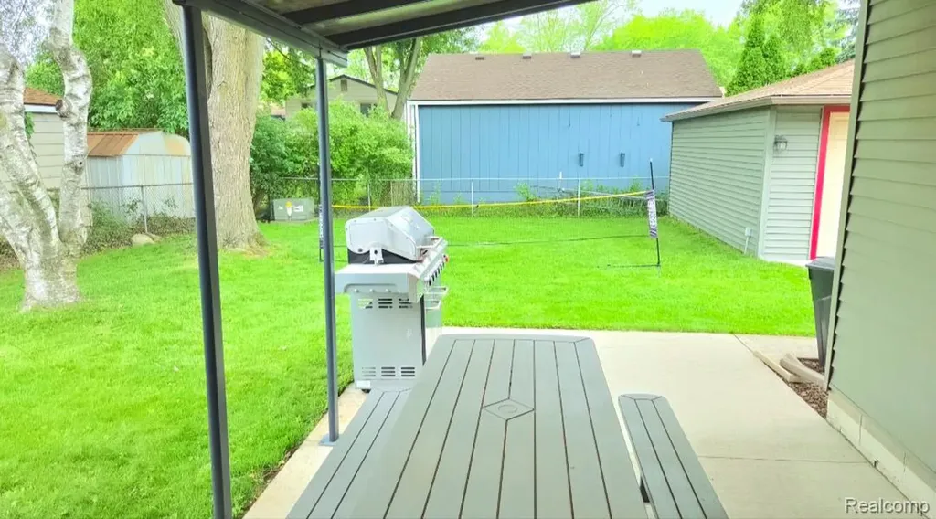 417 Shana Drive Canton Charter Township MI 48187