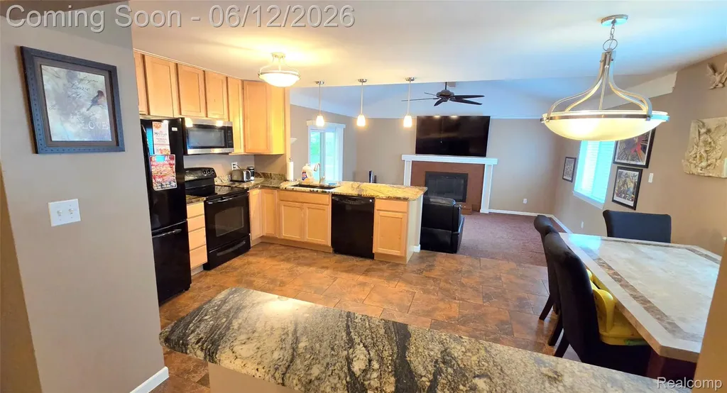 417 Shana Drive Canton Charter Township MI 48187