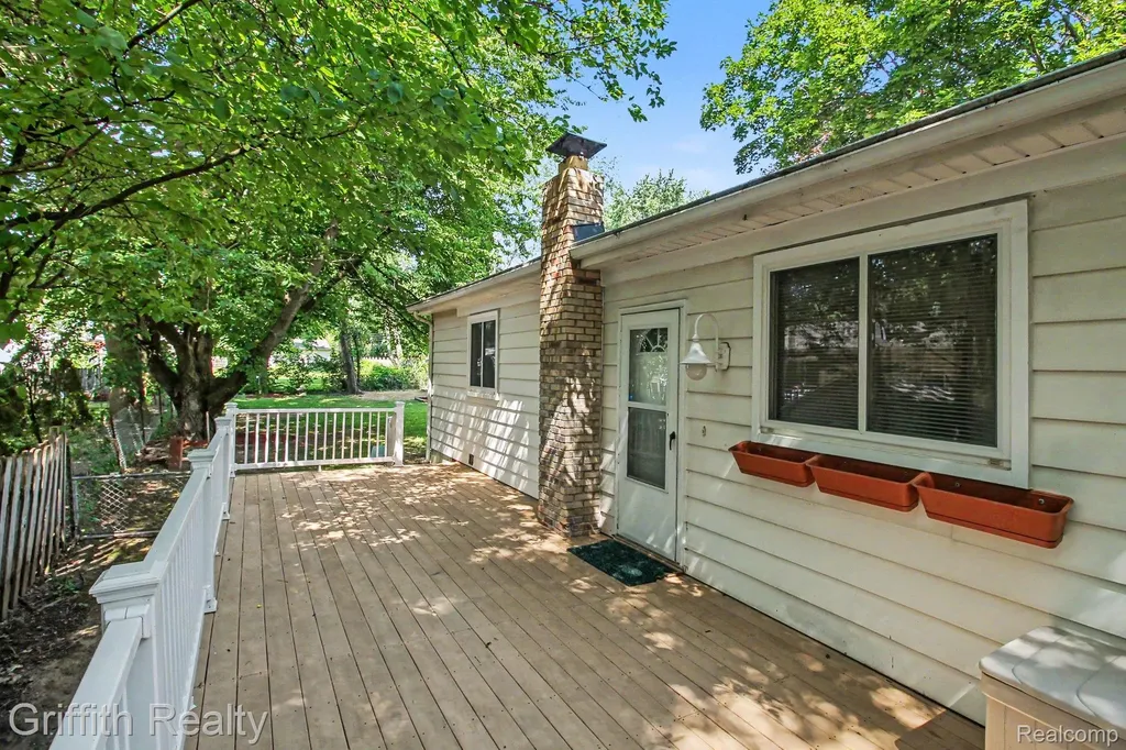 5096 Walker Drive Brighton Township MI 48114