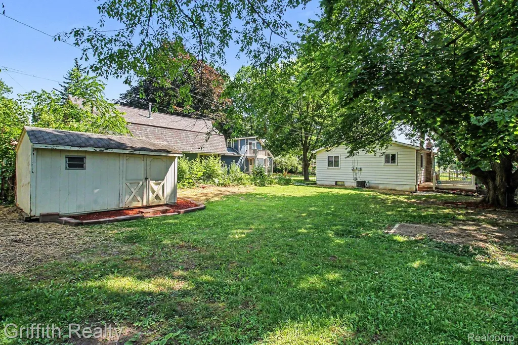 5096 Walker Drive Brighton Township MI 48114