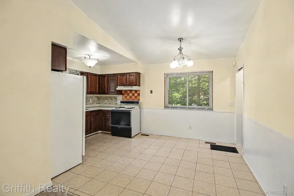 5096 Walker Drive Brighton Township MI 48114