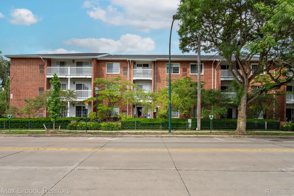 444 Chester Street Birmingham City MI 48009