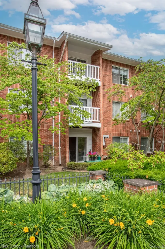 444 Chester Street Birmingham City MI 48009