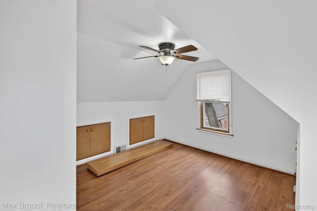 9024 Mandon Road White Lake Charter Township MI 48386