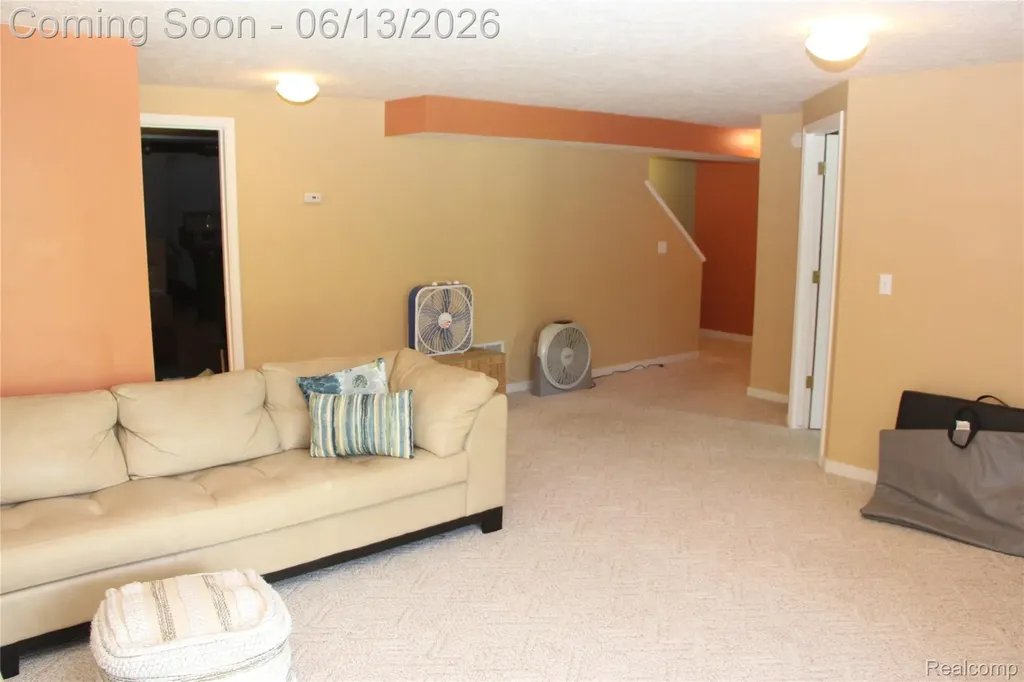 265 Interlaken Court Zeeland Charter Township MI 49464