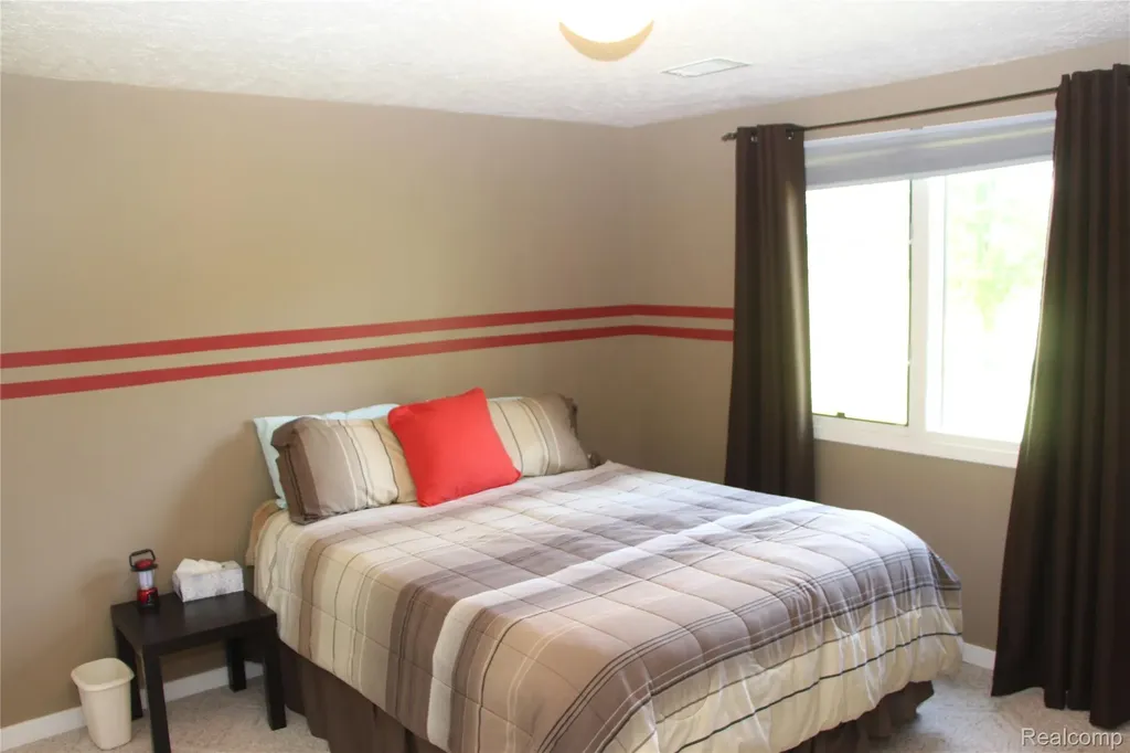 265 Interlaken Court Zeeland Charter Township MI 49464
