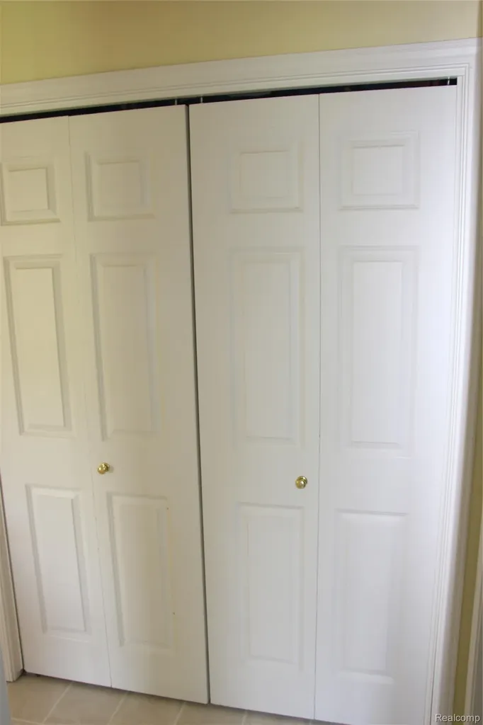 265 Interlaken Court Zeeland Charter Township MI 49464