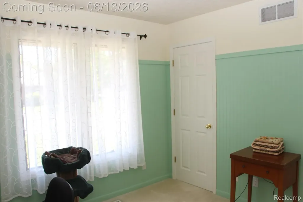 265 Interlaken Court Zeeland Charter Township MI 49464
