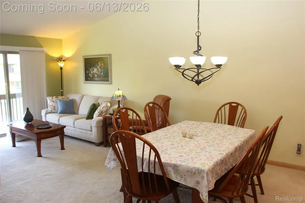 265 Interlaken Court Zeeland Charter Township MI 49464