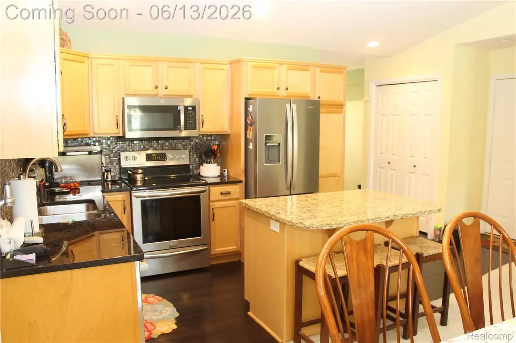 265 Interlaken Court Zeeland Charter Township MI 49464