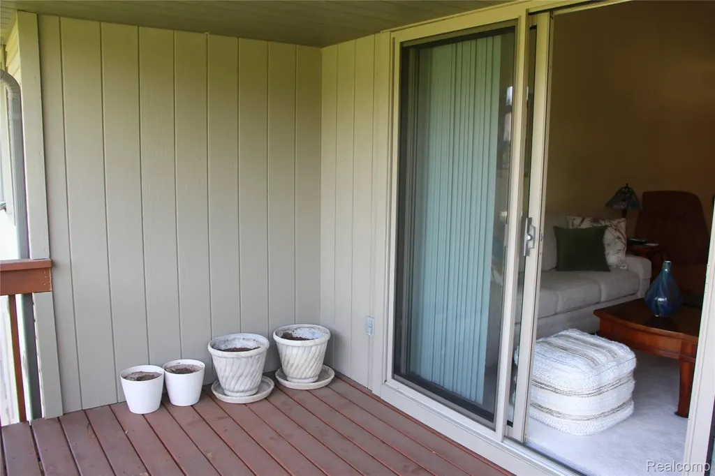 265 Interlaken Court Zeeland Charter Township MI 49464