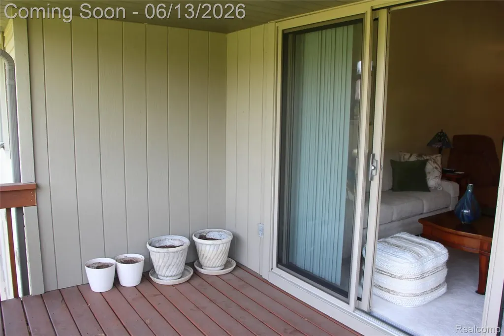 265 Interlaken Court Zeeland Charter Township MI 49464