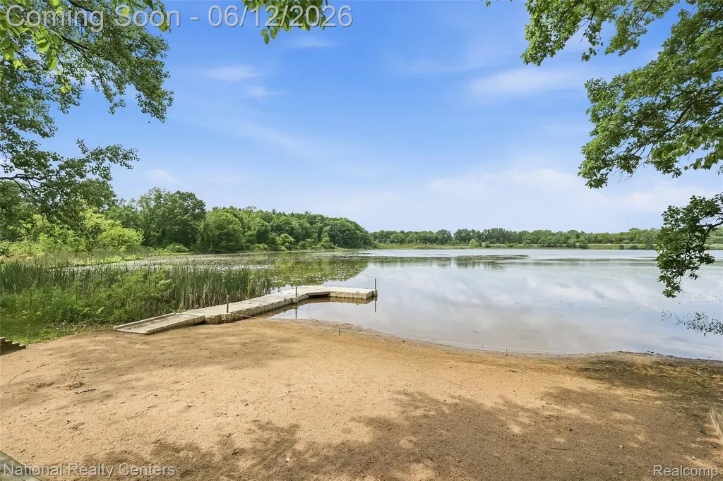 5905 High Pointe Court Brighton Township MI 48116