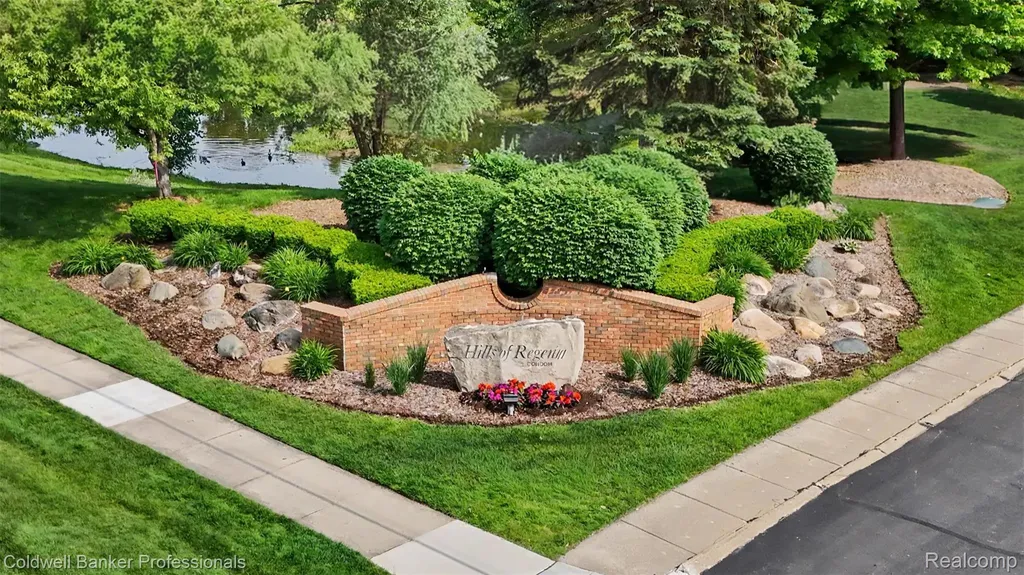 54762 Monarch Drive Shelby Charter Township MI 48316