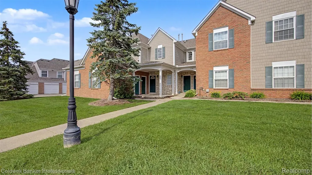54762 Monarch Drive Shelby Charter Township MI 48316