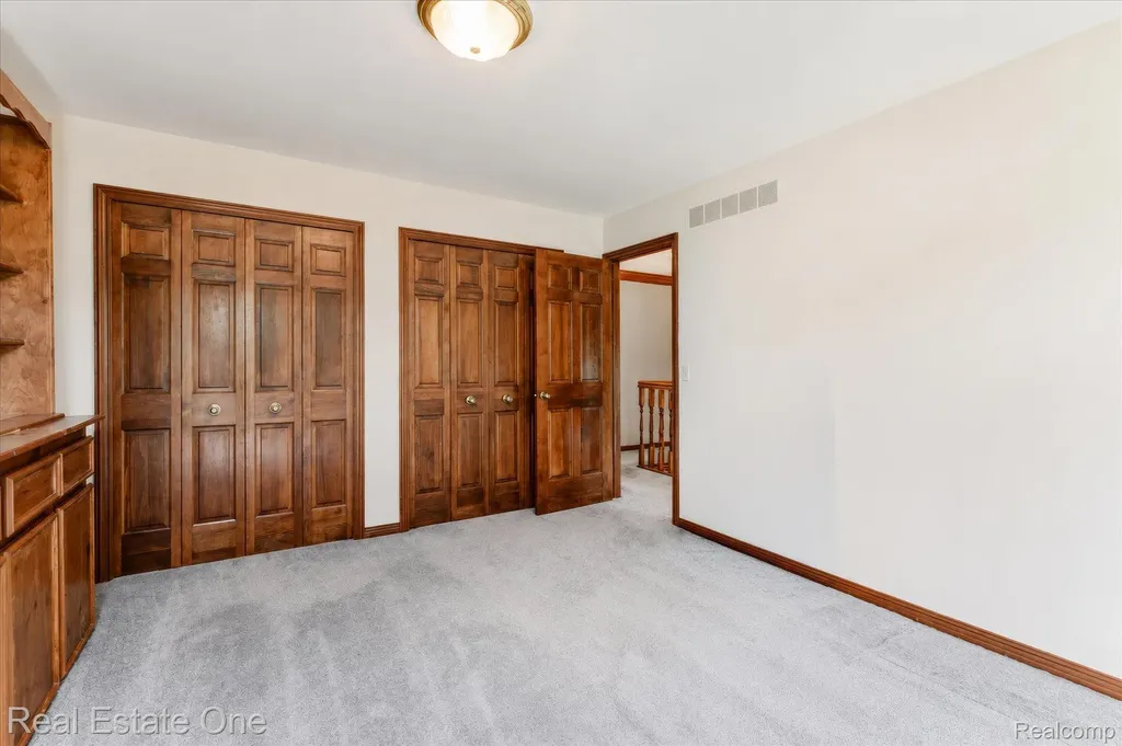 3596 Aynsley Drive Rochester Hills City MI 48306