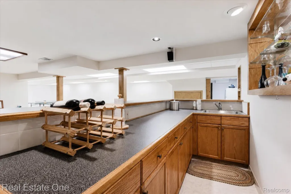 3596 Aynsley Drive Rochester Hills City MI 48306