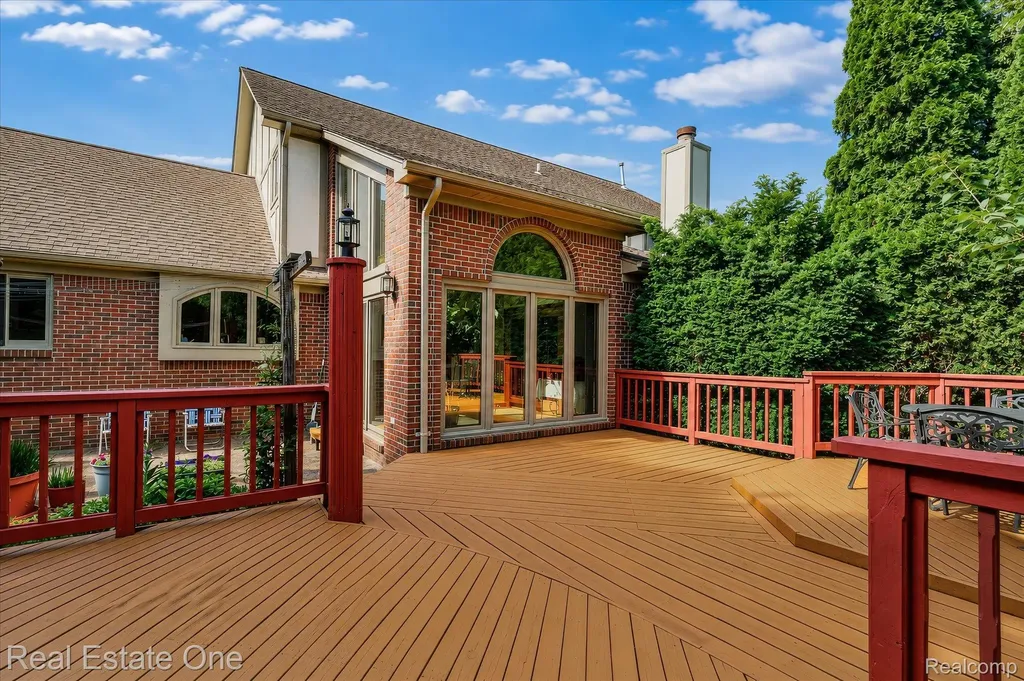 3596 Aynsley Drive Rochester Hills City MI 48306
