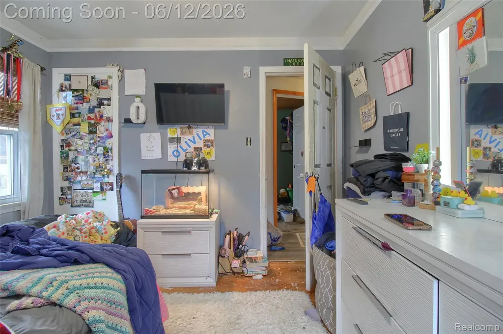 1813 Buckingham Avenue Lincoln Park City MI 48146