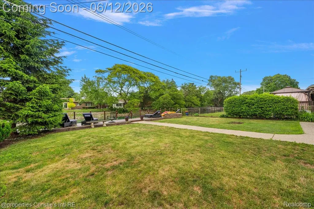 23237 Robert John Street St. Clair Shores City MI 48080