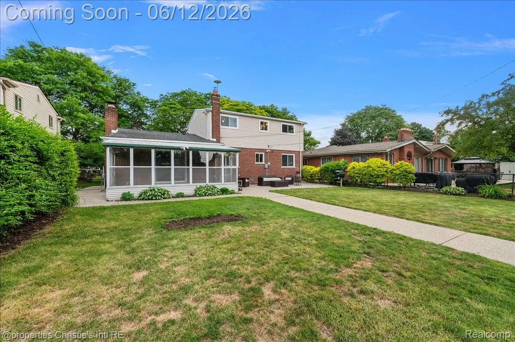 23237 Robert John Street St. Clair Shores City MI 48080