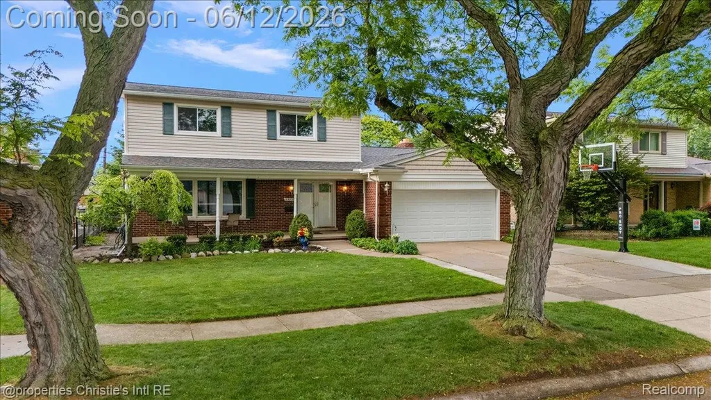 23237 Robert John Street St. Clair Shores City MI 48080