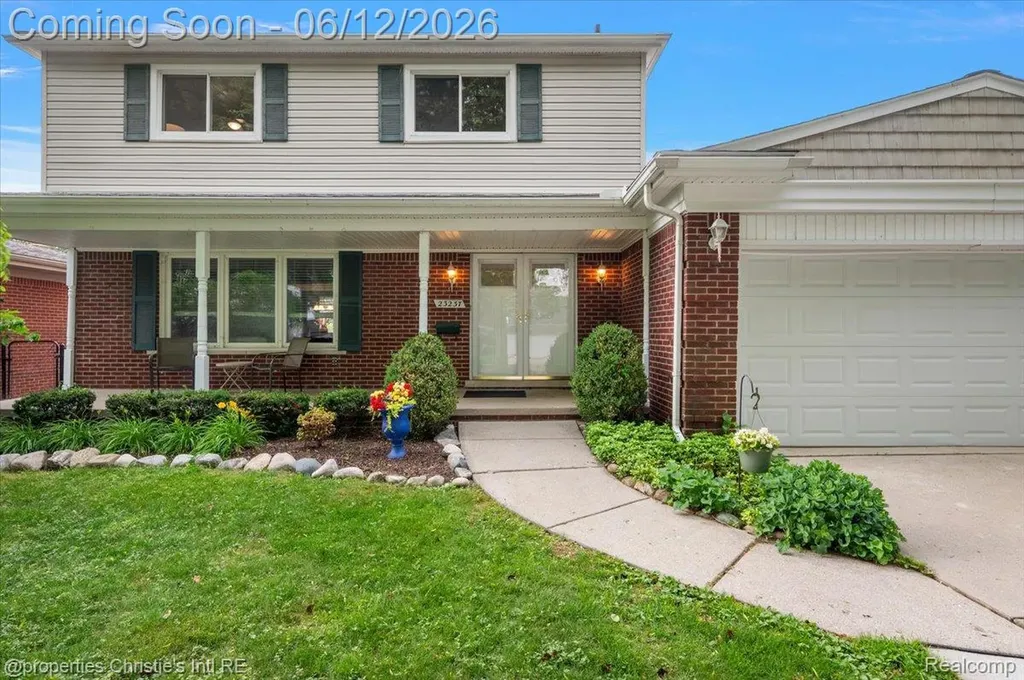 23237 Robert John Street St. Clair Shores City MI 48080