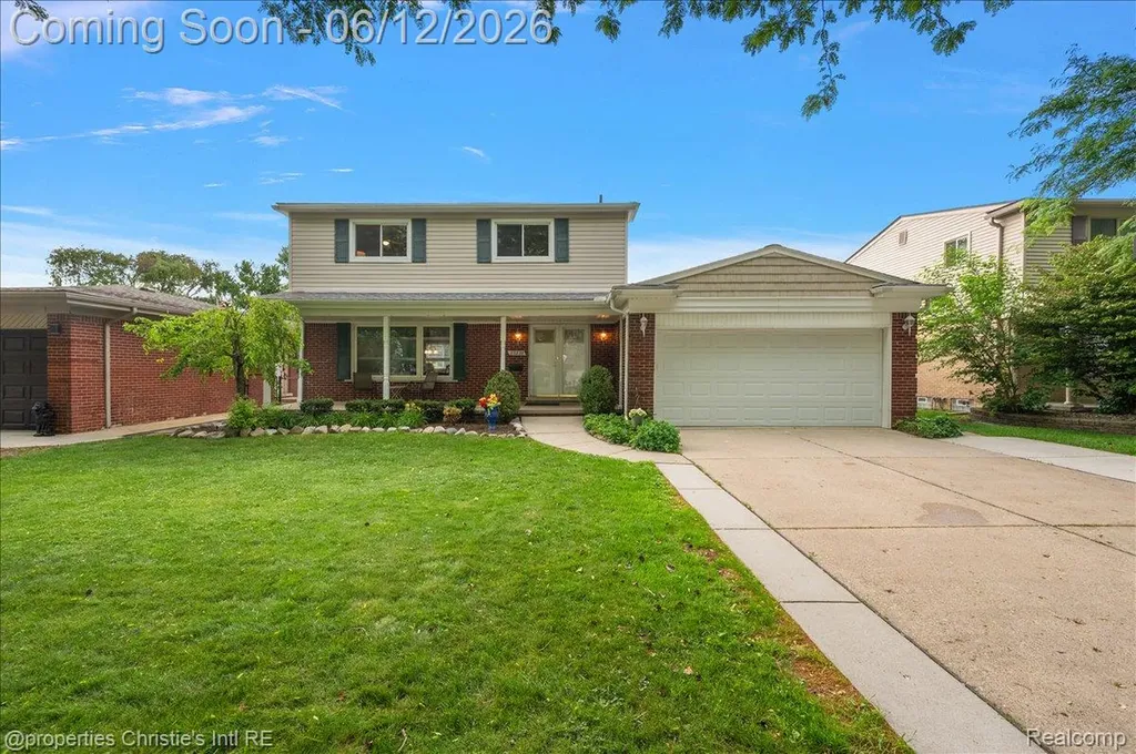 23237 Robert John Street St. Clair Shores City MI 48080